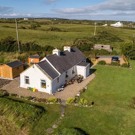 Holiday home Yellow Cottage, Doolin *