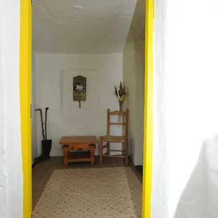 Yellow Cottage, Doolin