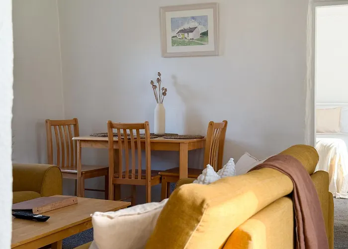Yellow Cottage, Doolin *