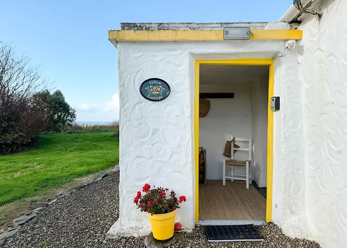 Yellow Cottage, Doolin Knockfin Cross Roads