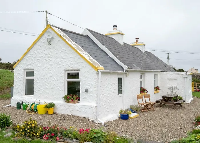 Yellow Cottage, Doolin 別荘 *
