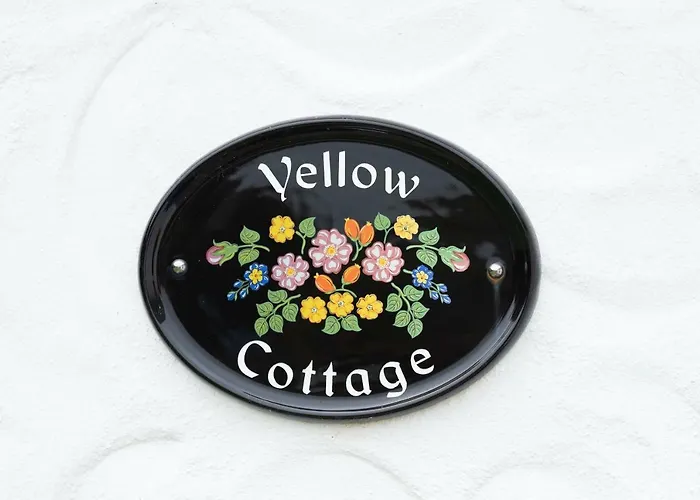 Yellow Cottage, Doolin Knockfin Cross Roads